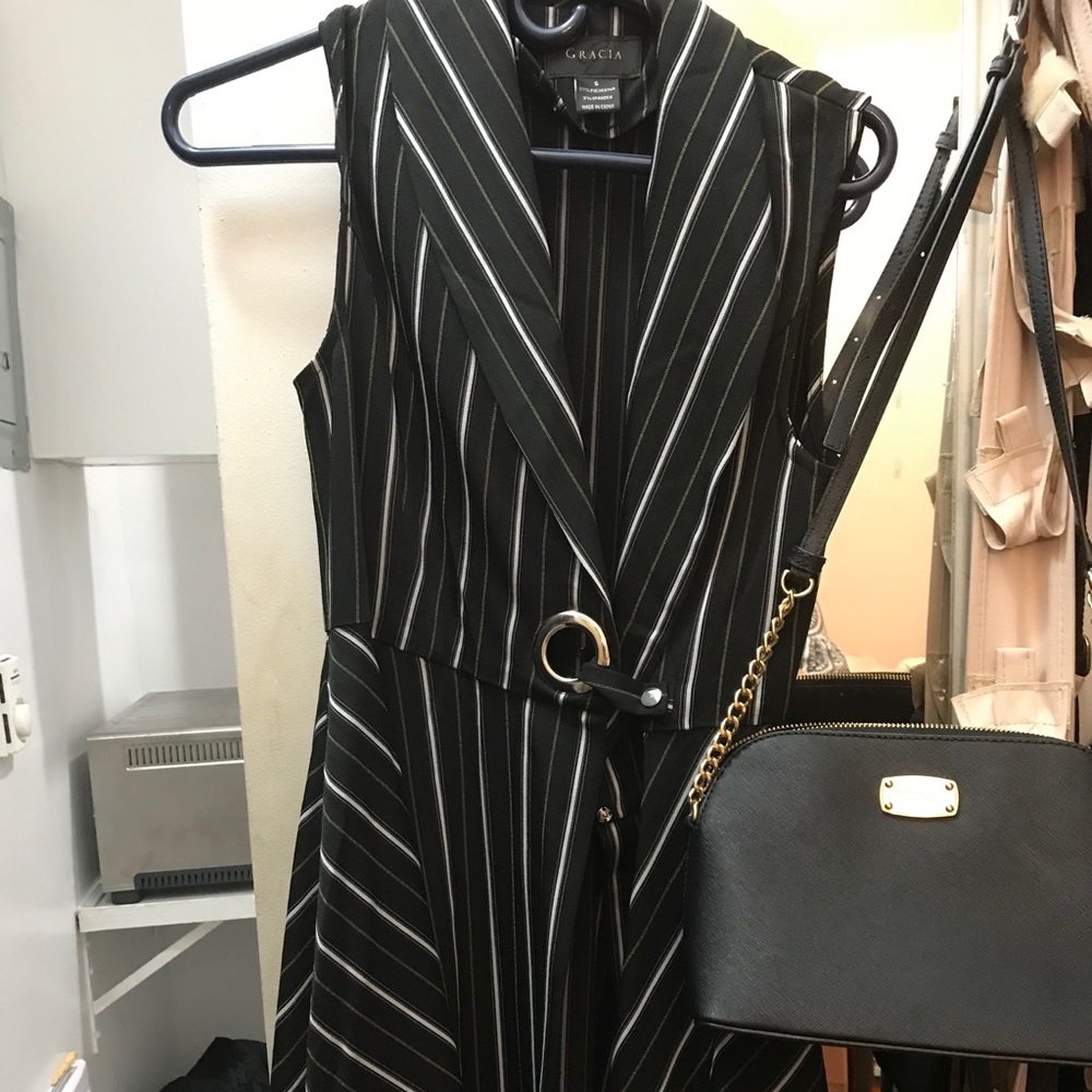 Dress never worn